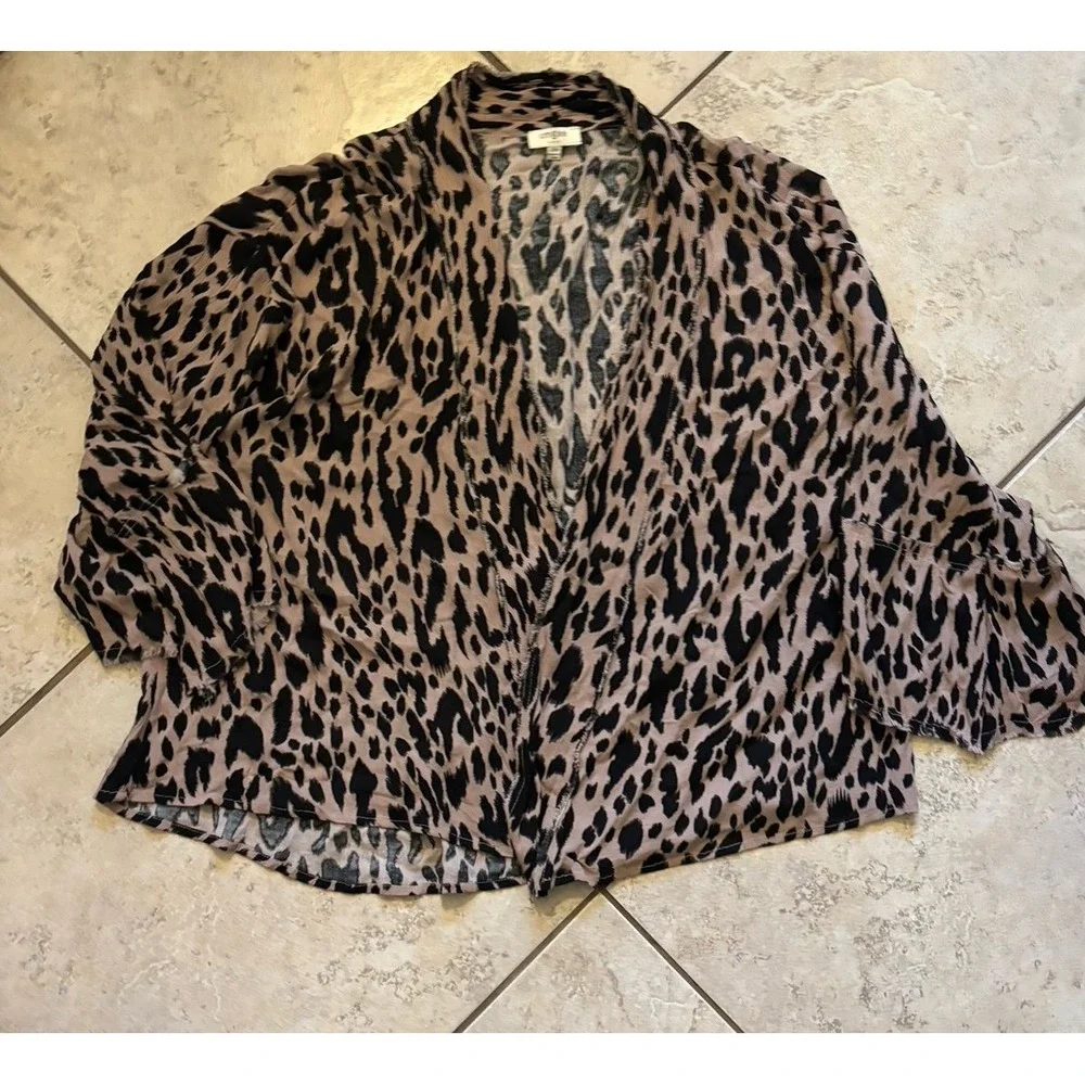 Umgee animal print kimono size‎ small Meduim - Picture 5 of 6